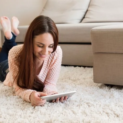 A woman reading reviews